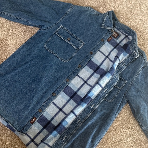 Blue Denim Levi’s Button-Up Shirt